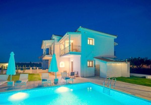 Villa Melograno IV with private swimming pool