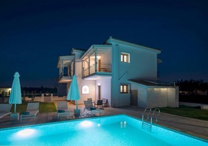Villa Melograno II with private swimming pool