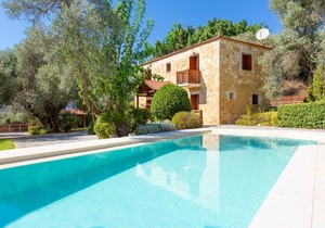 Villa Miguela: Large Private Pool, A/C, WiFi, Eco-Friendly - 2303
