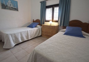 Villa Nieves is a beautiful villa set in a rural location yet it is still only a 5 minute drive from San Antonio and San Rafael