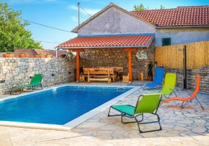 Villa Petrovi Dvori ZadarVillas