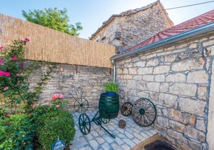 Villa Petrovi Dvori ZadarVillas