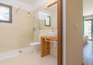 Villa Pins