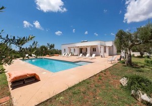 Villa Rosalore' by Perle di Puglia