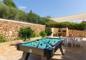Villa Santo Tomas by Villa Plus