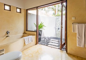 Villa Sasoon 4, 100 mt to Beach