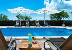 Villa Silentium with pool
