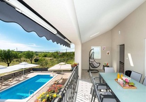 Villa Silentium with pool