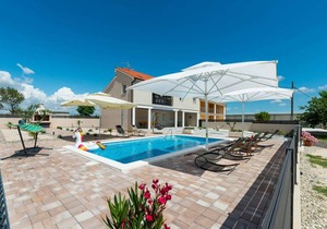 Villa Silentium with pool