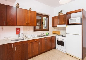 Villa Spiridoula - Three Bedroom Villa, Sleeps 6