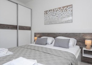 Villa Star 3 a centrally located ap. with a pool