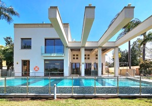 Villa Tohar Caesarea With Beautiful Pool, Lux Rooms