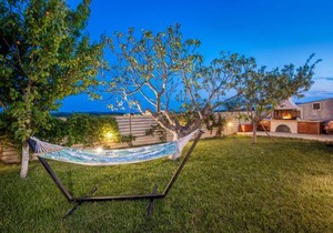 Villa Tramonto with Private Heated Pool, by ZanteWize