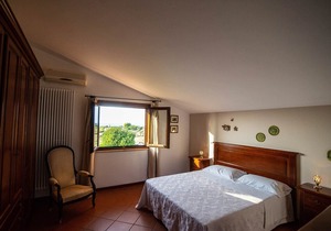 Villa Trinacria, 5 bedrooms up to 12 people