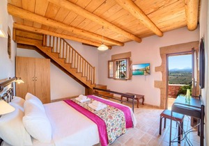 Villa Veneciana with Heated Pool
