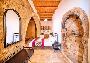 Villa Veneciana with Heated Pool
