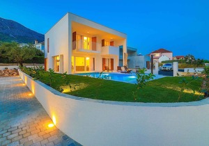 Villa Villa Tina **** with pool!