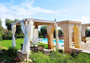 Villa with garden and private pool 45