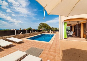 Villa with pool and sea views.