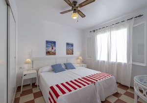 Villa with private pool and sea views peaceful Location 5minutes from the beach