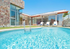 Villa with private pool Tauro Villas Deluxe I