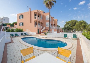 Villa with Private Pool and Sea ViewsVilla Lidia, 2 minutes walk from the beach