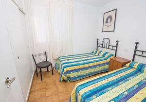 Villa with Private Pool and Sea ViewsVilla Lidia, 2 minutes walk from the beach
