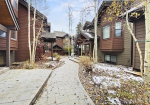 Village Point 120 townhouse