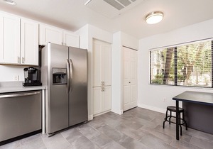 Villages North Condo - A Luxury Scottsdale Condo | Pool, Tennis & More!