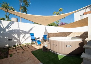 Villetta Althea - Two Bedroom Villa, Sleeps 6