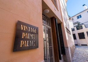 VINTAGE PALMA PALACE (GRAND DELUXE) TI/200