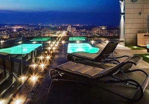 VIP 2 rooms 75m2 center of Obolon near River side