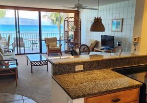 VIR #409 Upper West Maui Oceanfront Condo - Kahana