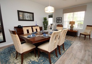 Vista Cay Huge Lakeview Paradise Condo by Pool. Near Parks & OCCC