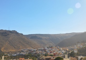 Vista al Mar y Montaña 2