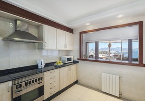 Vistamar I frontline sea Apt. in a prime location in Puerto Pollensa