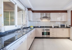 Vistamar III frontline sea Apt. in a prime location in Puerto Pollensa