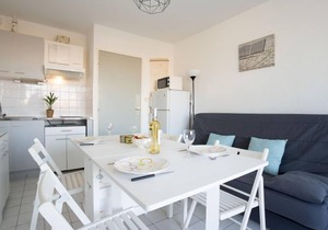 Voiles d'Or-Gênois by Interhome