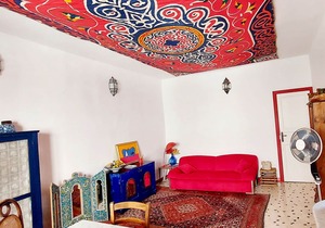 Vucciria's Green Cozy Room