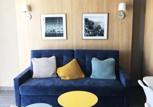Vue magnifique de la mer ! Appartement cosy et ensoleillé avec accès piscine