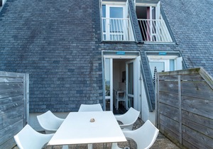 Vue sur Mer | Apt Confortable + Terrasse Privée
