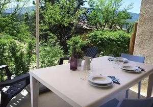 VVF Haute Provence * - 2 Room Cottage 4 People 1 baby Calade