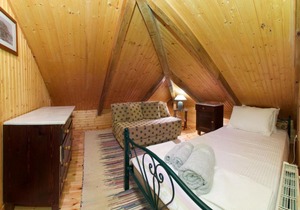w Kefalonian Kastro Pool Villa