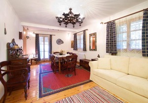 w Kefalonian Kastro Pool Villa