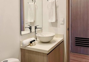 w* | Trendy Loft in Santa Ana
