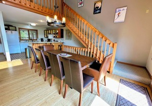 W35 awesome townhouse with great views, AC, fireplace, air hockey, Dog Friendly!