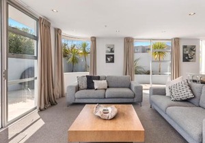 Waimahana 5 - Taupō Holiday Apartment