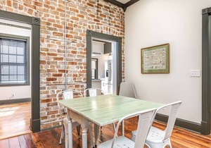 Waldburg Manor | Pet Friendly, Historic Savannah!