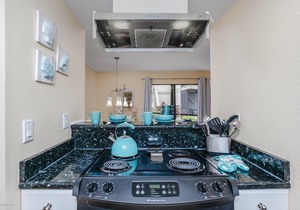 Walk to Crescent Beach | Lanai Bay Views | Heated Pool | Ground Floor | Private Fishing Pier