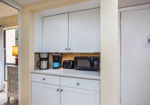 Walk to Crescent Beach | Lanai Bay Views | Heated Pool | Ground Floor | Private Fishing Pier